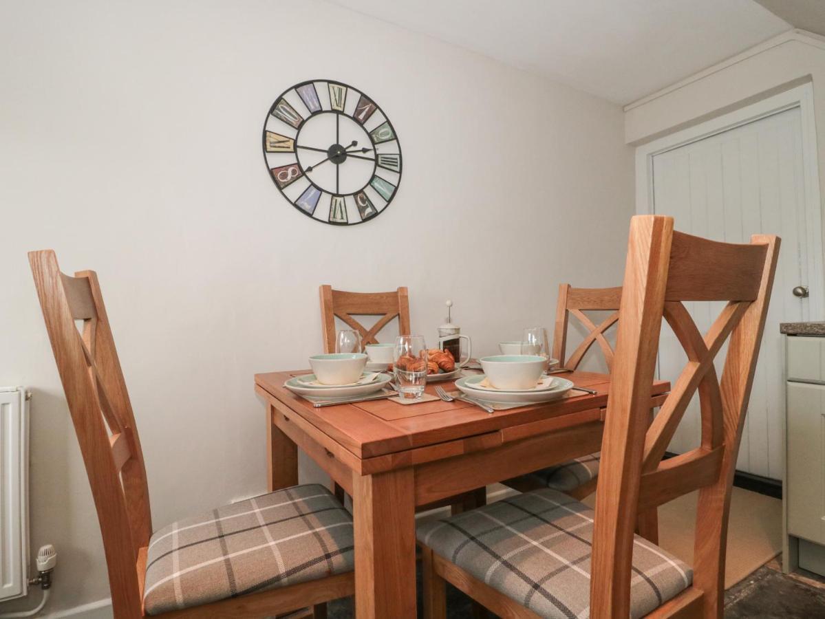 Jasmine Cottage Axminster Buitenkant foto